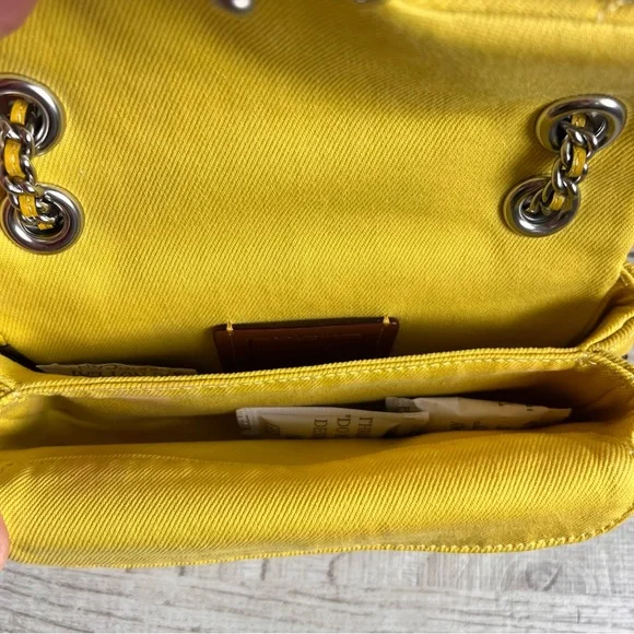 Coach Tabby Shoulder Bag 20 With Quilting Neon - Picture 10 of 12